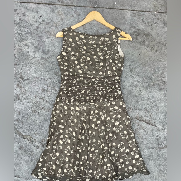 Nougat London 100% Silk Floral Dress Size 2 printed - Picture 5 of 8